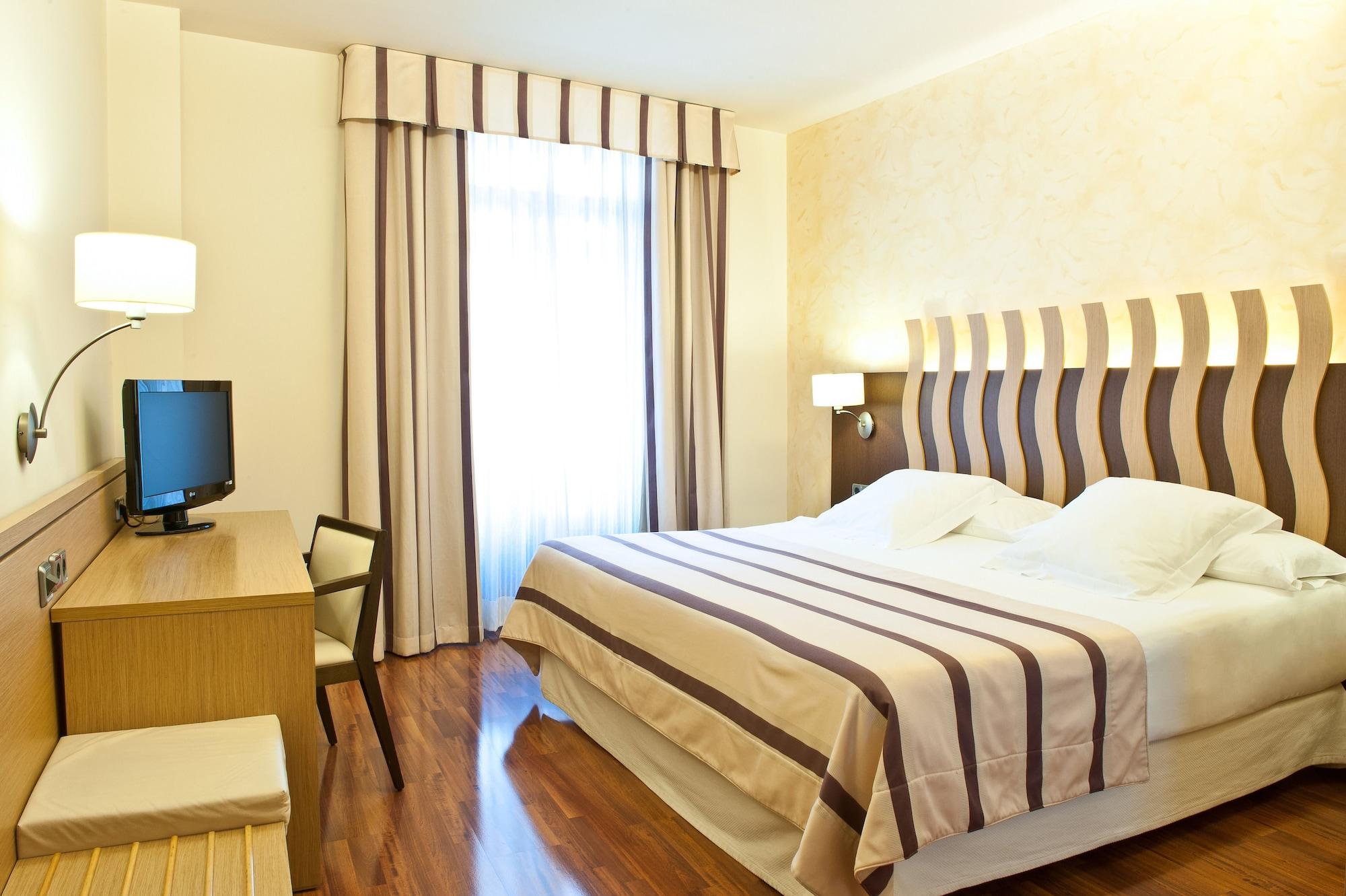 Hotel Duran Figueres  Exteriér fotografie