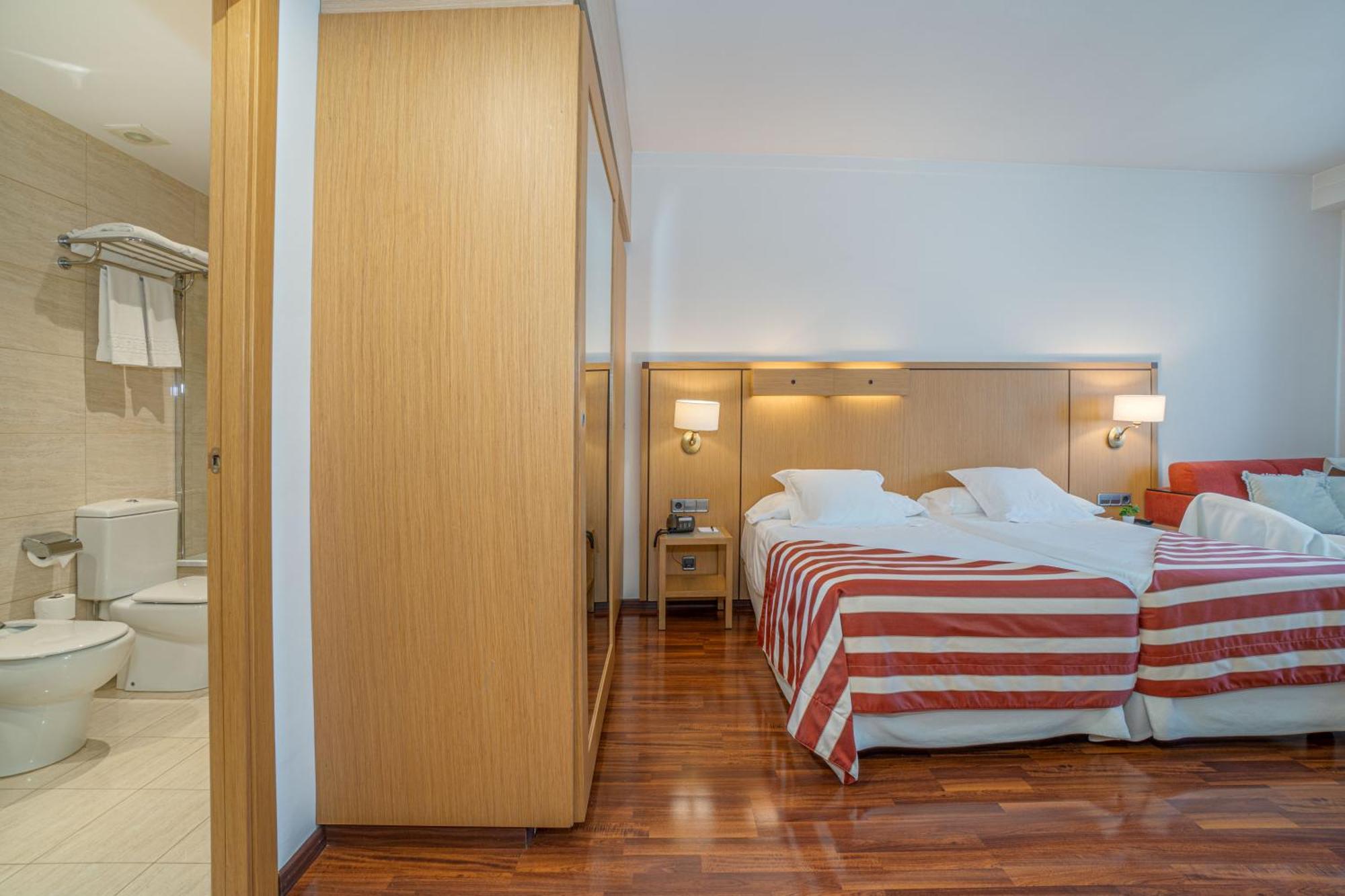 Hotel Duran Figueres  Exteriér fotografie